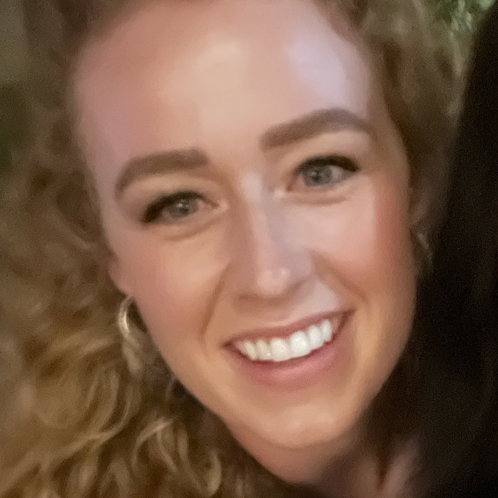 Meet your Posher, Kadie